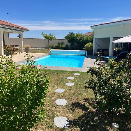 Gite Bambou Avec Piscine Saint-Andeol-le-Chateau Εξωτερικό φωτογραφία