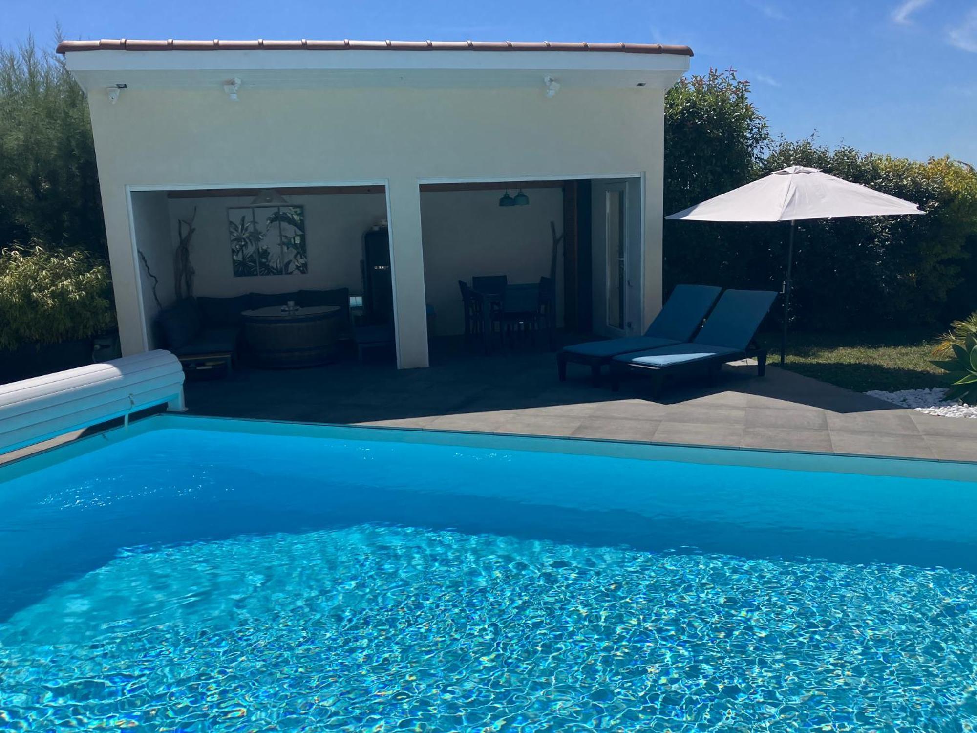 Gite Bambou Avec Piscine Saint-Andeol-le-Chateau Εξωτερικό φωτογραφία